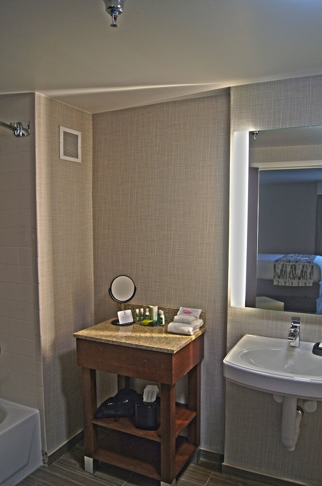 Hotel Best Western Plus Cincinnati Riverfront Downtown Area