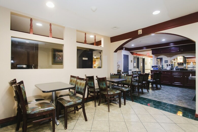Hotel Days Inn By Wyndham Rosenberg