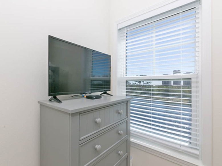 A Wave From It All - Townhomes At Lost Key