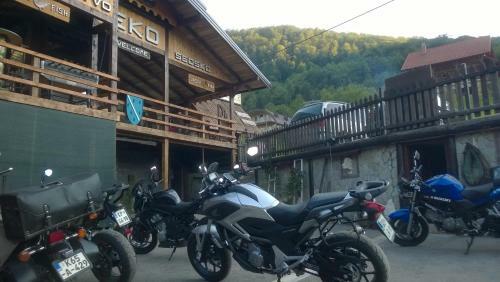 Rooms And Apartments Neron
