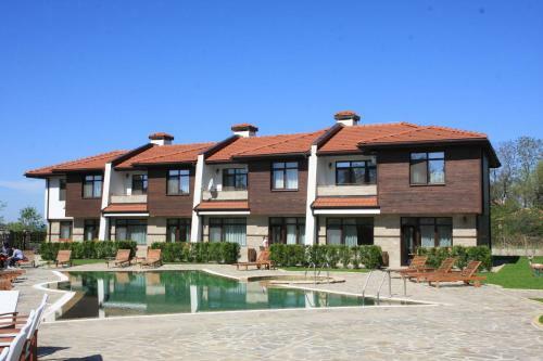Family Hotel Zvezda