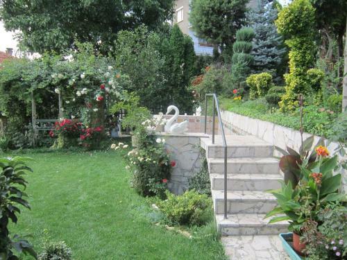 Hostal Guest House Bankya