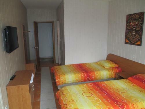 Nadezhda Aparthotel