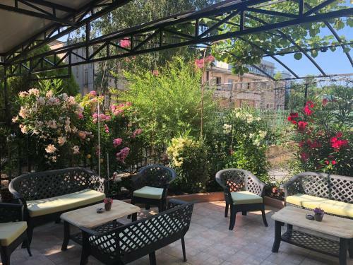 Hostal Guest House Ivano