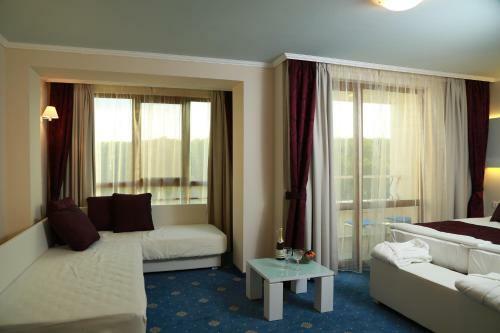 Perla Royal Hotel