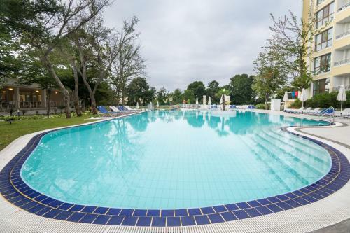 Perla Royal Hotel