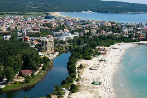 Perla Royal Hotel