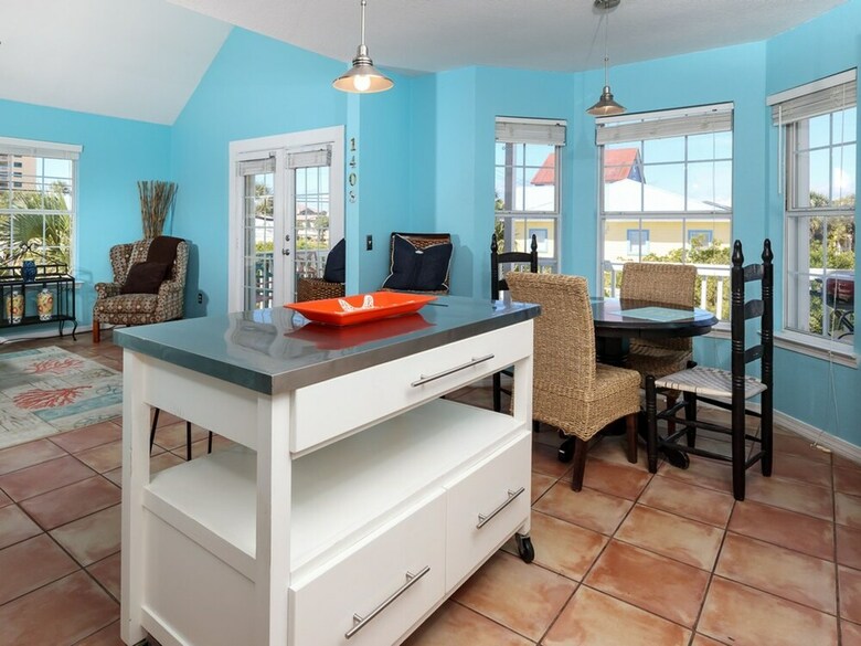 Blues Beach Bungalow