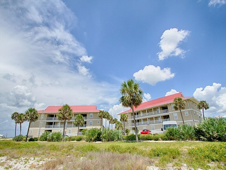 Sunset Harbour Villas 4-413