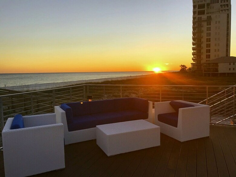 The Beach House - Townhomes At Lost Key