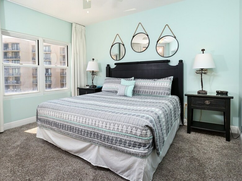 Waters Edge 302