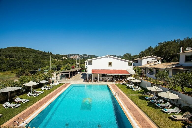 Hotel Paradise Inn
