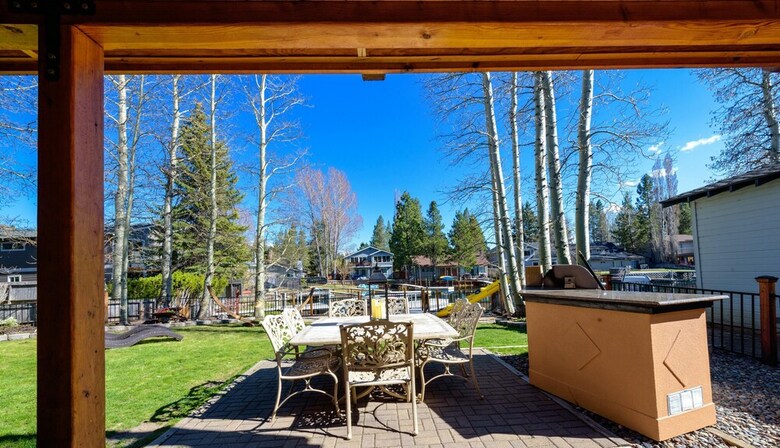 Mv25: Waterfront Tahoe Keys Home