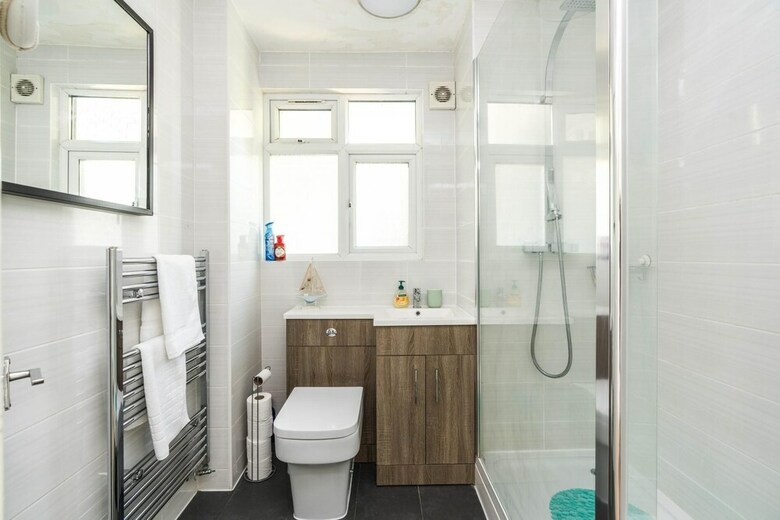Apartamentos New Bright 2 Bedroom Flat Riverside Flat Woolwich