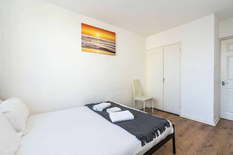 Apartamentos New Bright 2 Bedroom Flat Riverside Flat Woolwich