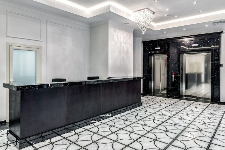 Hotel Persona Grata