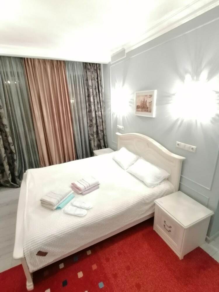 Hotel Persona Grata