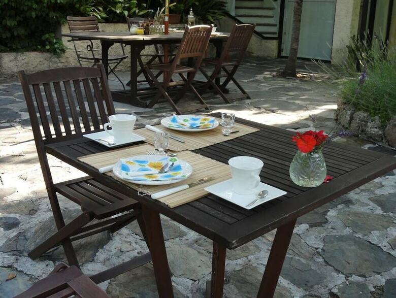 Hotel Les Montades Chambres D'h�tes