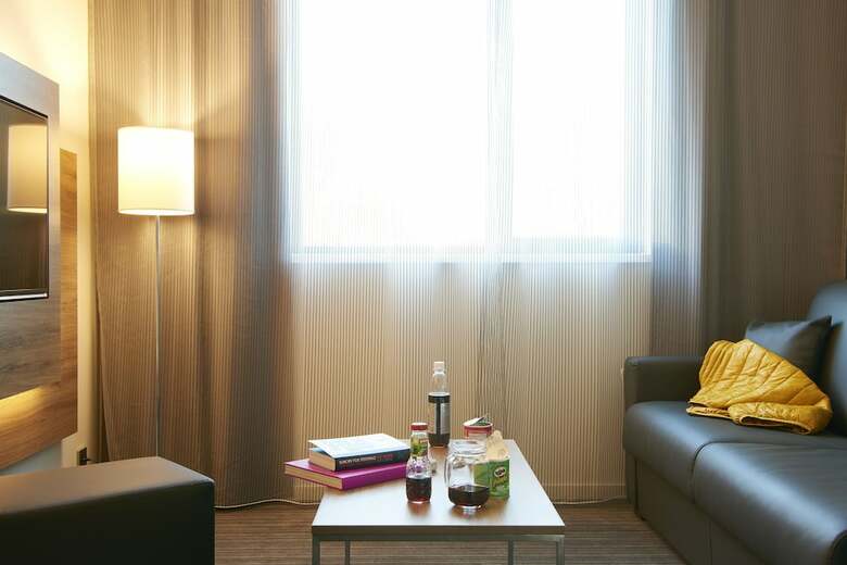 Hotel Moxy Birmingham Nec