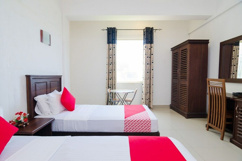 Hotel Oyo 411 Corel Breeze Colombo