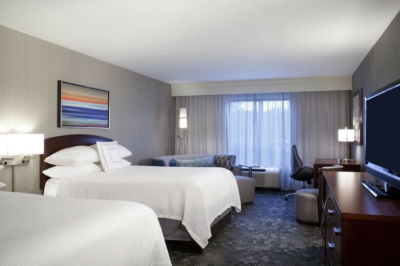Hotel Courtyard By Marriott Bloomington