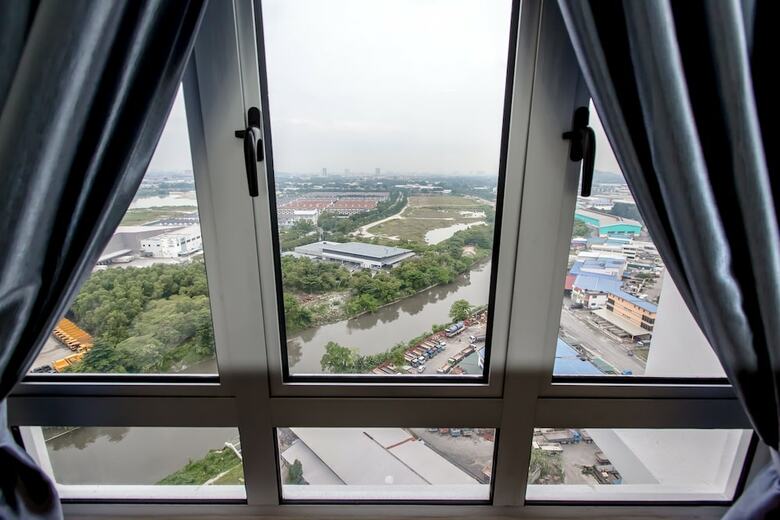Apartamentos Rex Ollie The Edge Residence