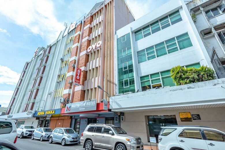 Oyo 89568 Mangrove Hotel
