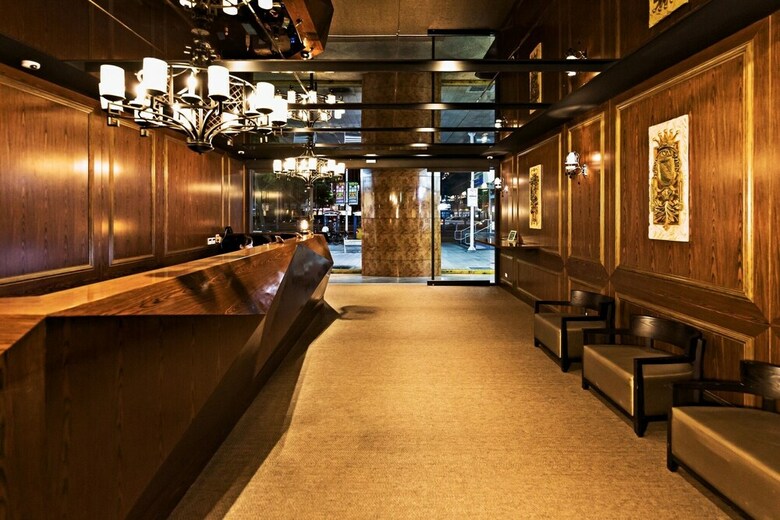 Taipei Heroes Square Hotel