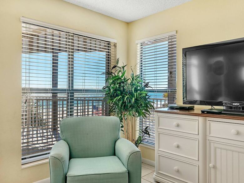 Sandpiper Beachfront Condos By Bender Vacation Rentals