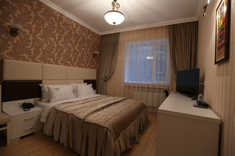 Old Street Boutique Hotel