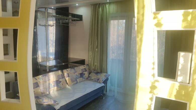 Apartamentos Kalinina St. 49 Vladdom25