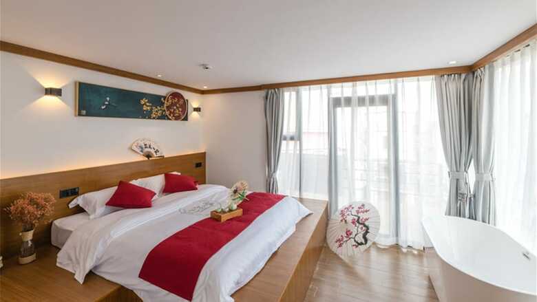 Floral Hotel Sanshengyishu Seaview Villa