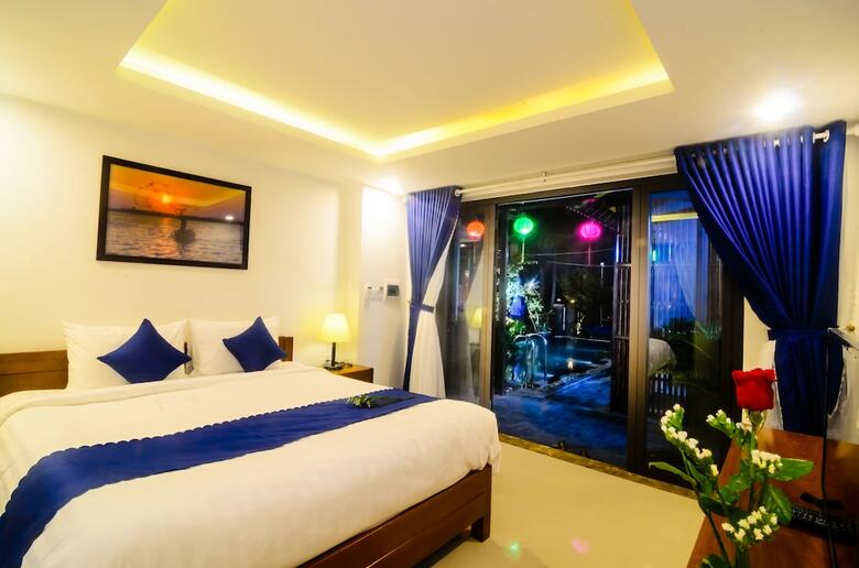 Sands River Hoi An Villa