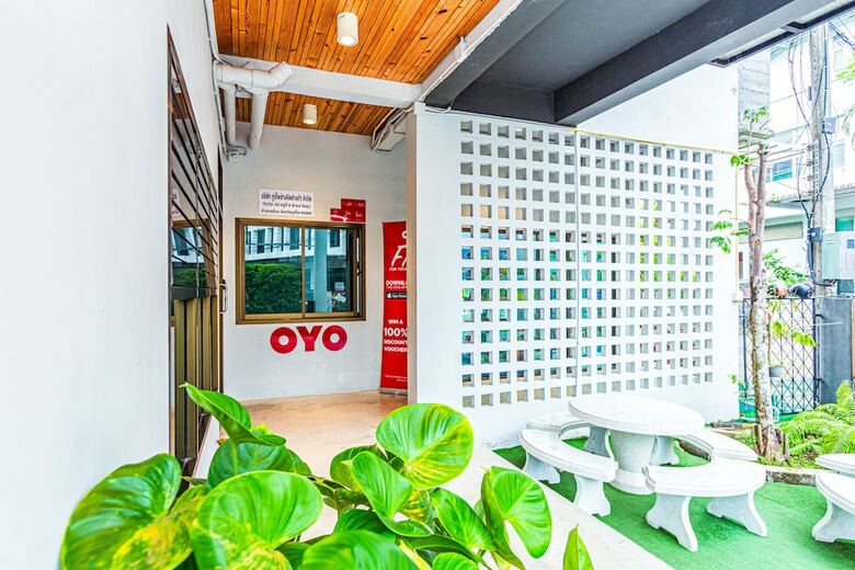 Hotel Oyo 435 Frame Residence