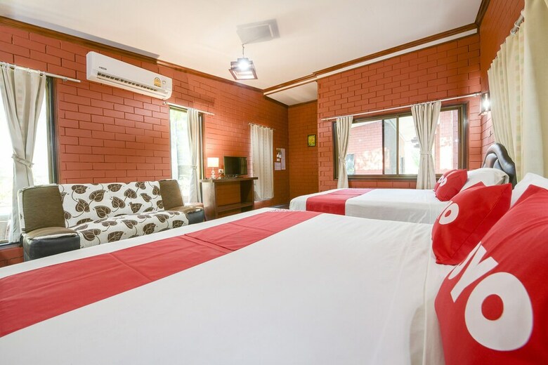 Hotel Oyo 407 Tom Pizza Resort
