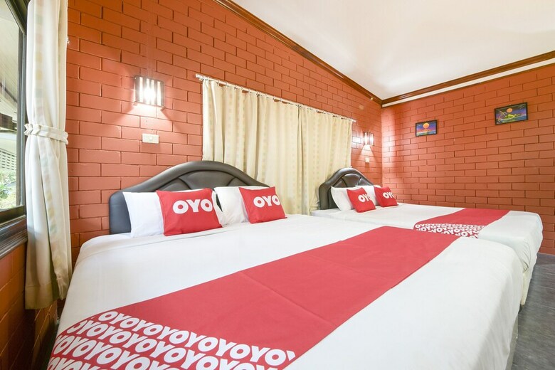 Hotel Oyo 407 Tom Pizza Resort