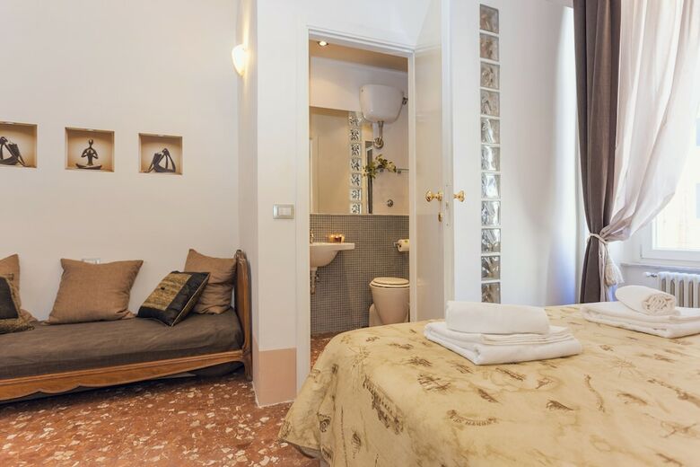 Atmosfere Visconti Suite Apartments