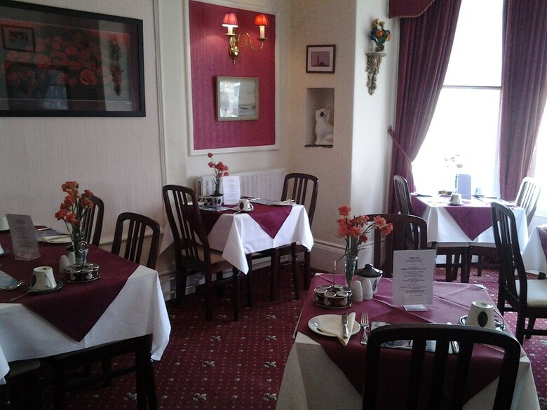 Bed & Breakfast Strathmore Guest House