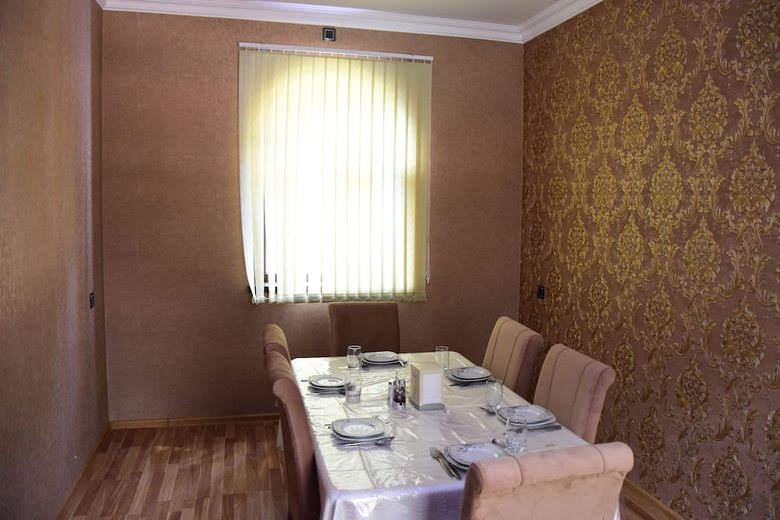 Hotel Simsek Motel & Restaurant