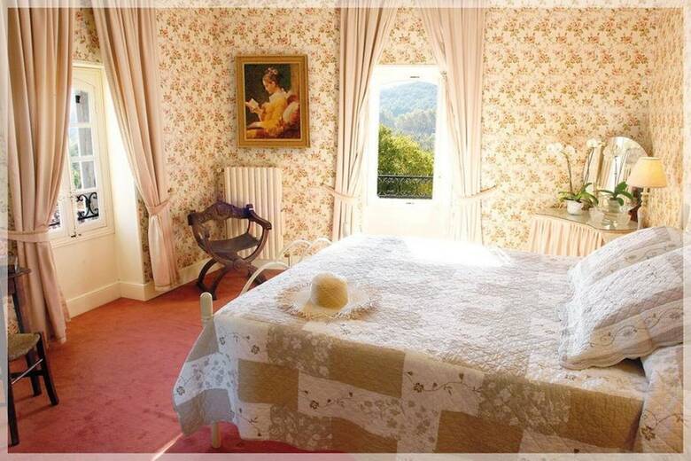Hotel Le Castell Du Vila