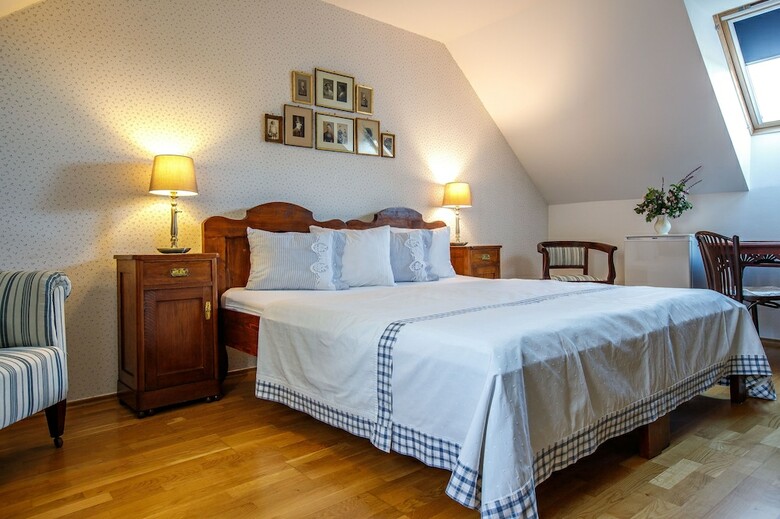 Bed & Breakfast Kosbor Panzi�