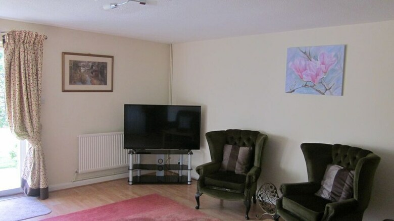 Paddocks Holiday Cottages Magnolia