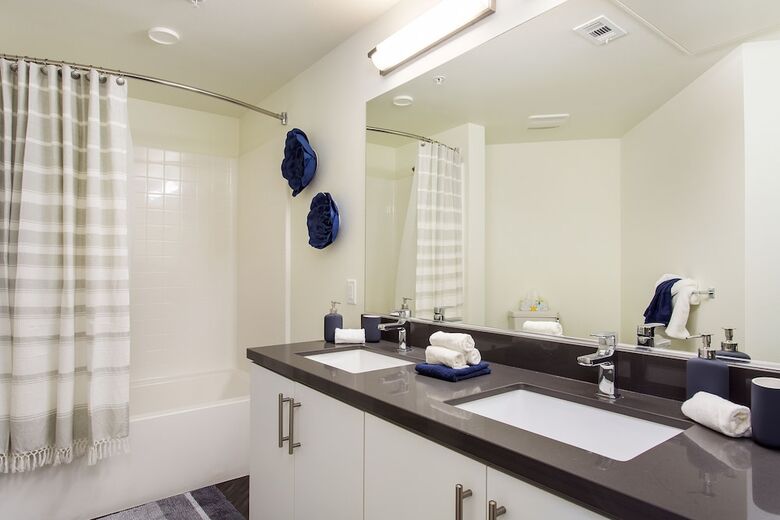 Apartamentos Luxurious Downtown La 2bd Suites