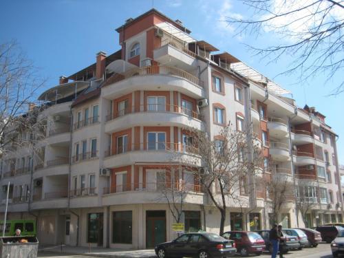 Tashevi Apartments