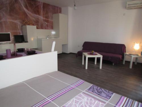 Apartamento Purple Orange Studios