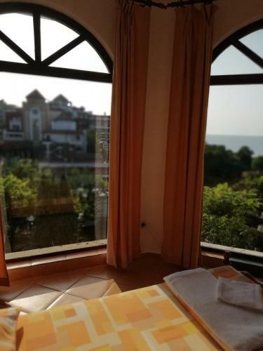 Hostal South Beach Villa