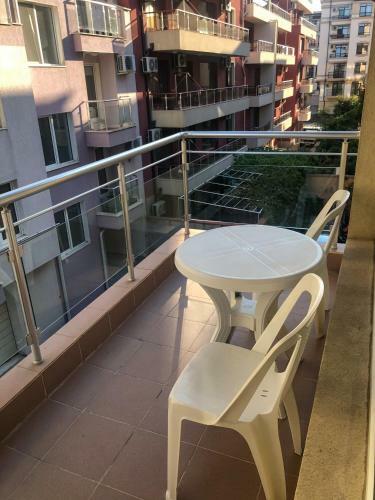 Sunrise Apartments, Pomorie
