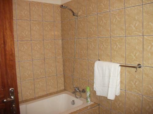Hostal Residence Japoma