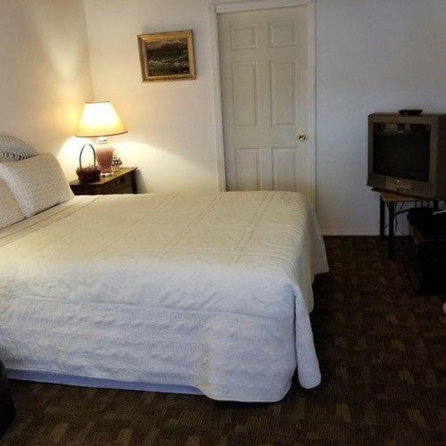 Croft Inn Motel