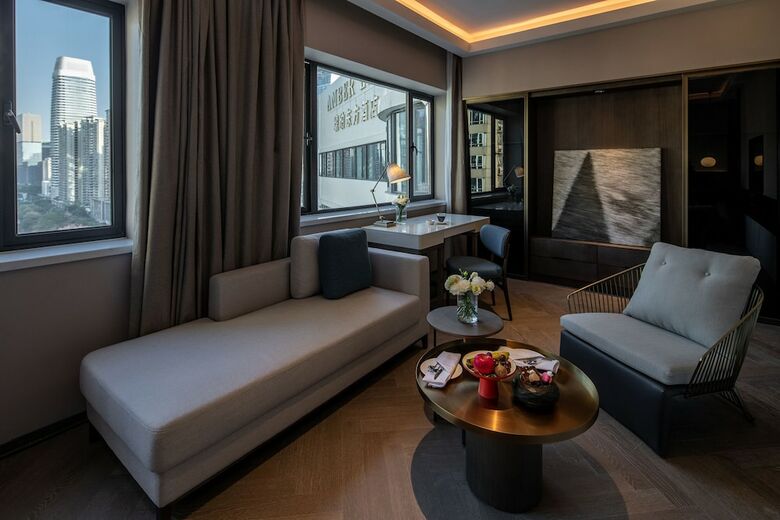 Amber East Hotel